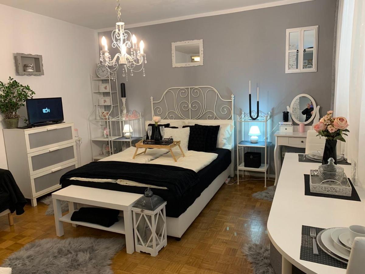 Apartment Vintage Maribor Buitenkant foto