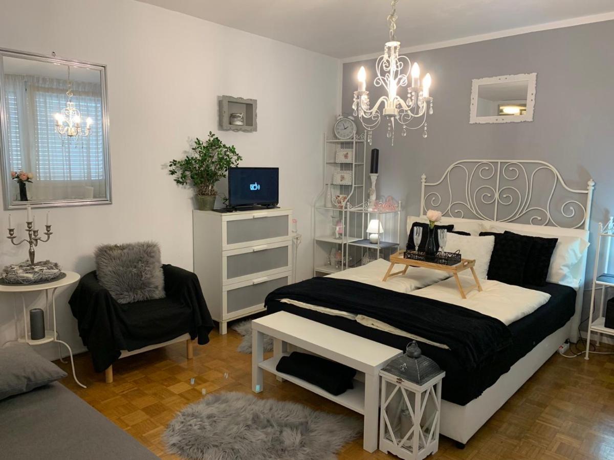 Apartment Vintage Maribor Buitenkant foto