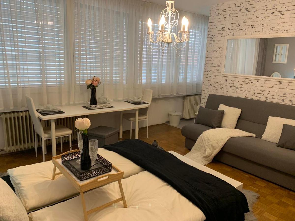 Apartment Vintage Maribor Buitenkant foto